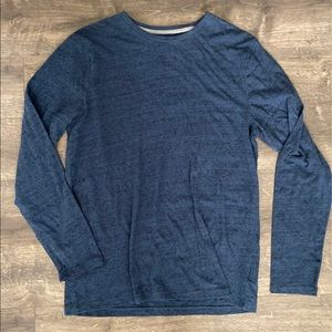 Men’s crewneck tee